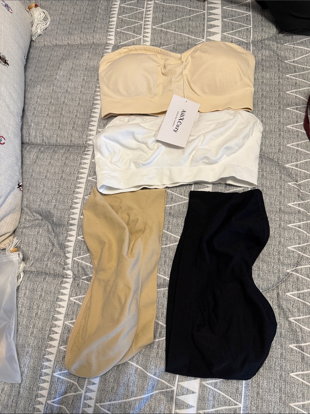 Seamless Strapless Bra Lots.